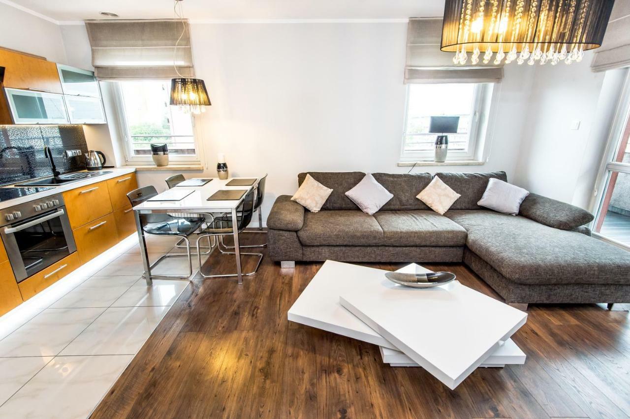 Super-Apartamenty Targi Poznanskie Poznań Exterior foto